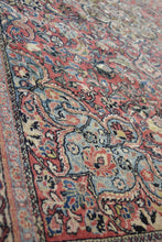 5802Persian  Sarouk, 4'4" x 6'8" -  - 3