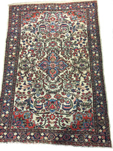 7197 Hamadan, 4'10" x 3'4" - Soheil Oriental Rugs