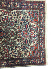 7197 Hamadan, 4'10" x 3'4" - Soheil Oriental Rugs