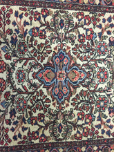 7197 Hamadan, 4'10" x 3'4" - Soheil Oriental Rugs